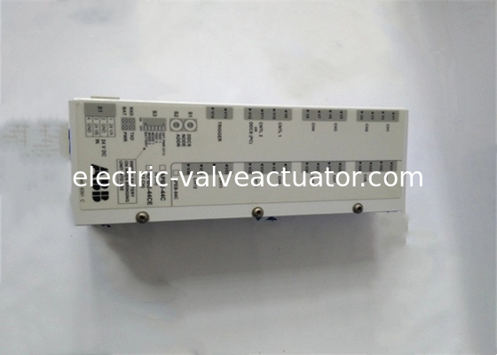Harga yang bagus 3BSC950193R1 TB850 CEX Bus Terminator AC 800M Perangkat Keras Dengan Konektor Pria DB25P 25 Pin on line