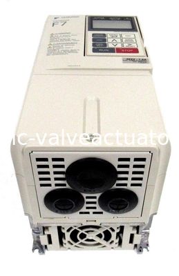 Harga yang bagus YASKAWA​ CIMR-F7U43P71F DRIVE 380-480VAC 5HP 7.6AMP 3PHASE Servo Drive Industri on line